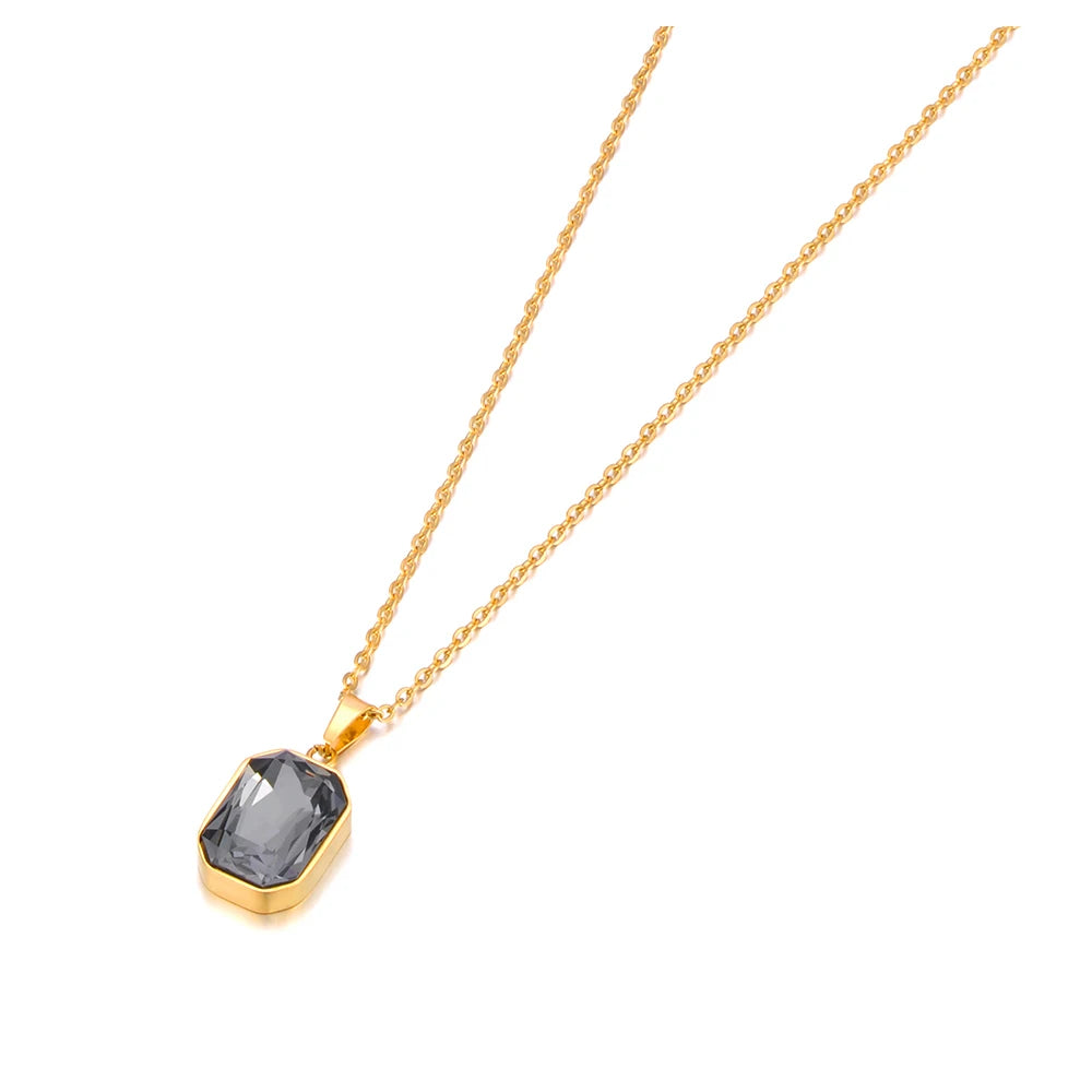 Naszyjnik ze stali nierdzewnej z geometrycznym kryształem – elegancki pozłacany wisiorek dla kobiet