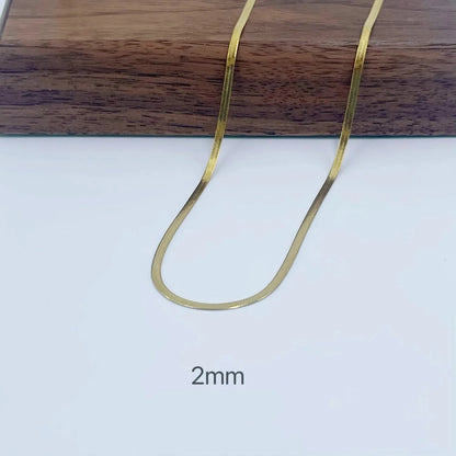 Naszyjnik typu choker ze stali szlachetnej – złoty splot w stylu herringbone